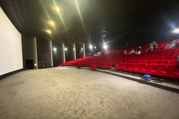 La grande salle du nouveau cinéma Omnia de Rouen le 6 septembre 2022