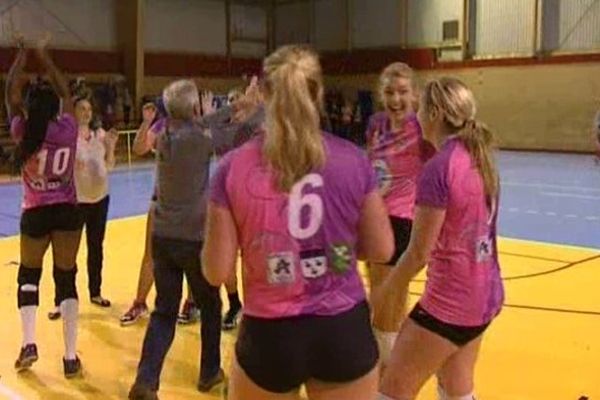 Volley élite féminine : vicoire des Laonnoises face aux calaisiennes