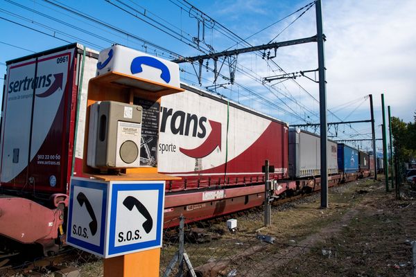 Le train de marchandise est tombé en panne au départ de Toulouse à 16h54.