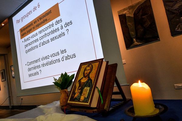 Réunion organisée par le diocèse de Lille sur le thème "L'Église face aux abus sexuels" à Lomme, dans le nord de la France, le 2 mai 2019.