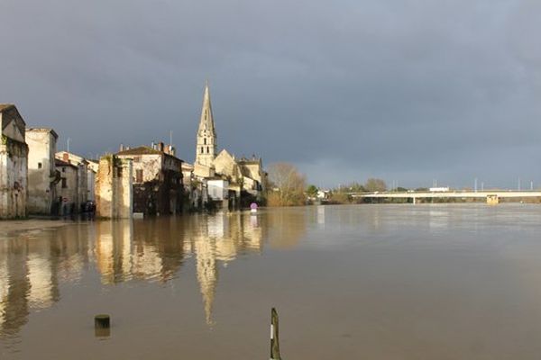 La Garonne  à Langon le 27 janvier 2014