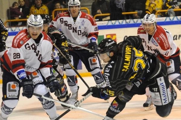 Rouen accueillait Grenoble pour la demi-finale retour de la Coupe de la Ligue