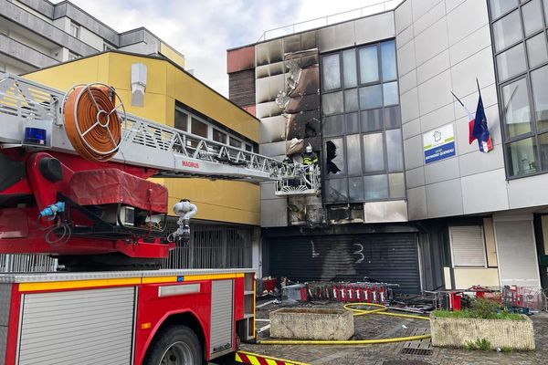 L'incendie a eu lieu lundi 27 mars au matin.