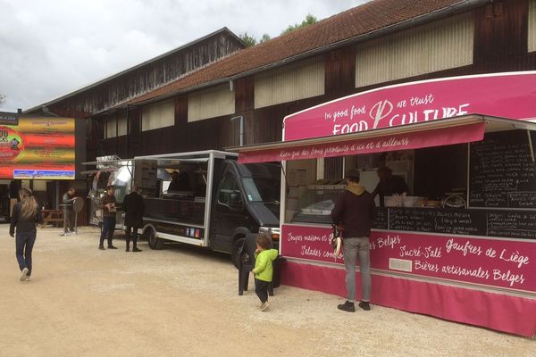 La seconde édition du Food Trucks Festival a lieu ce week-end à Poitiers.