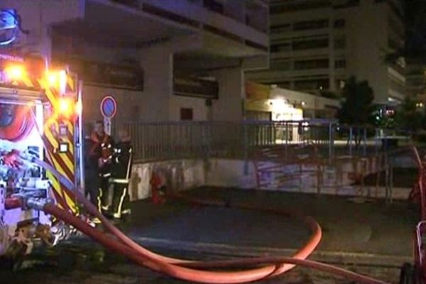 Incendie dans un parking souterrain du quartier de Mireuil à La Rochelle