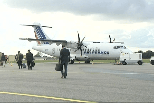 L'aéroport de Lannion, dans les Côtes d'Armor accueille à plus de 70% des vols d'affaires.