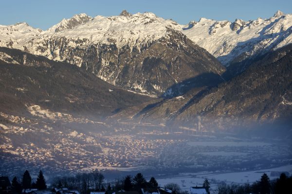 L'épisode de pollution dans la vallée de l'Arve se poursuit jusqu'à mercredi.