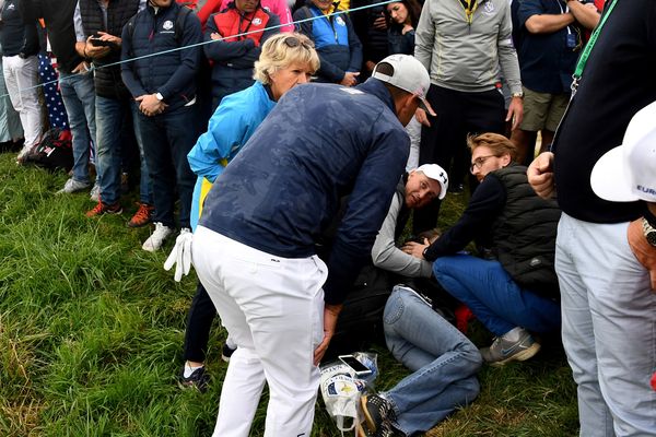 Le golfeur américain Brooks Koepka après qu'une de ses balles ait atteint le visage d'une spectatrice à lors de la Ryder Cup à Saint-Quentin-en-Yvelines.