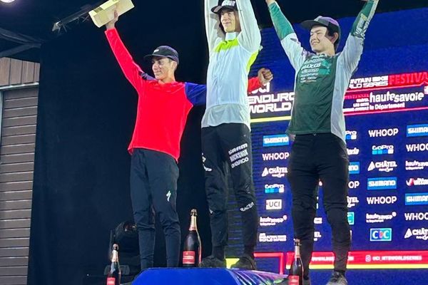 Lisandru Bertini sacré champion du monde chez les moins de 21 ans en VTT enduro