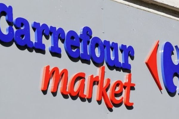 Carrefour market a pour l'instant déclaré prendre acte de la décision de la cour d'appel de Douai