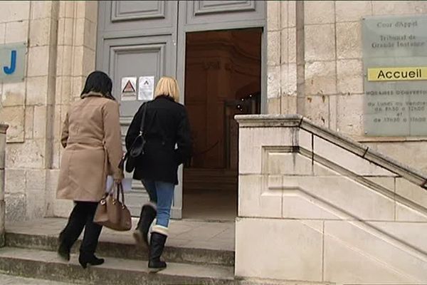 Tribunal de Grande Instance de Bourges (Cher)