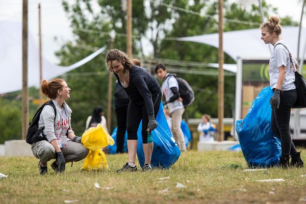 Le nettoyage du site des Eurockéennes