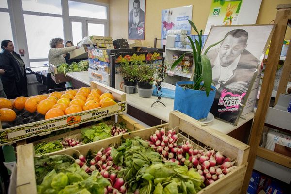 Le ramassage de produits alimentaires, au coup par coup, est quasiment impossible à générer par les associations caritatives comme les Restos du cœur.