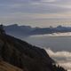 Une mer de nuages sous la croix du Nivolet, dans le massif des Bauges, en Savoie. (Illustration)