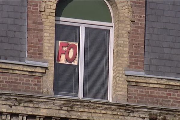 La fenêtre des bureaux FO à la maison des syndicats du Havre