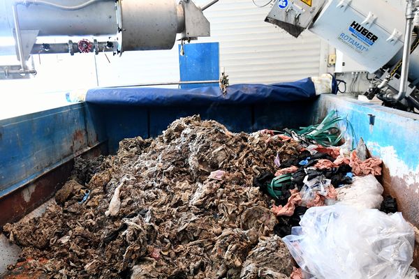 Les lingettes désinfectantes mettent à mal les réseaux d'assainissement de la métropole de Grenoble 