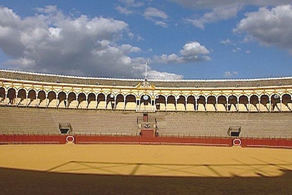 Tous les toreros ne rêvent que de franchir la Porte du Prince de cette plaza. Ni Manzanares père, ni César Rincon ne l'ont franchie. Et pourtant, question Maestros...