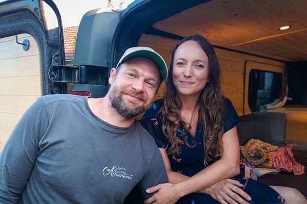 Tim et Mélanie ont quitté Paris pour s’installer à Saxi-Bourdon dans la Nièvre.