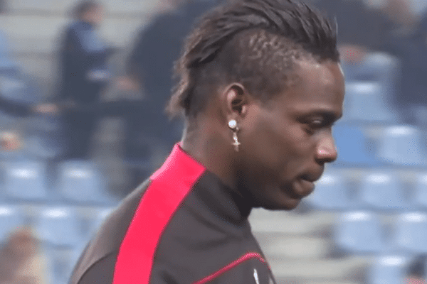 Mario Balotelli avant le début du match contre Bastia.