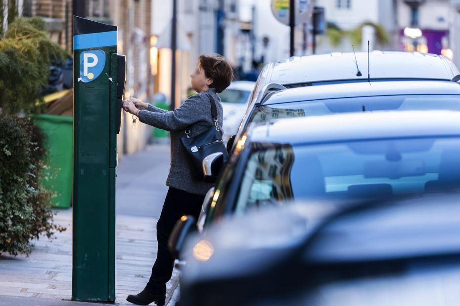 Grenoble becomes the second French city where parking in the street is the most expensive