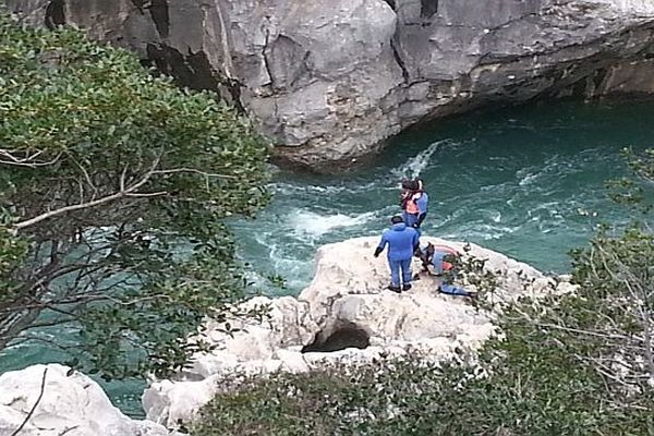 Les plongeurs de la gendarmerie recherchent toujours le corps du nageur disparu - archives