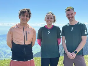 Xavier Thévenard, Jeanne Salvi et Julien Rueflin vont "vendre de skilomètres" pour la bonne cause.