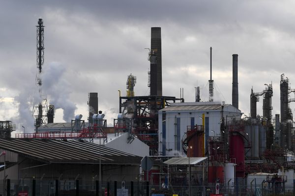 ExxonMobil Chemical France a annoncé réduire son activité sur la plateforme pétrochimique de Port-Jérôme-sur-Seine (Seine-Maritime) en 2024.