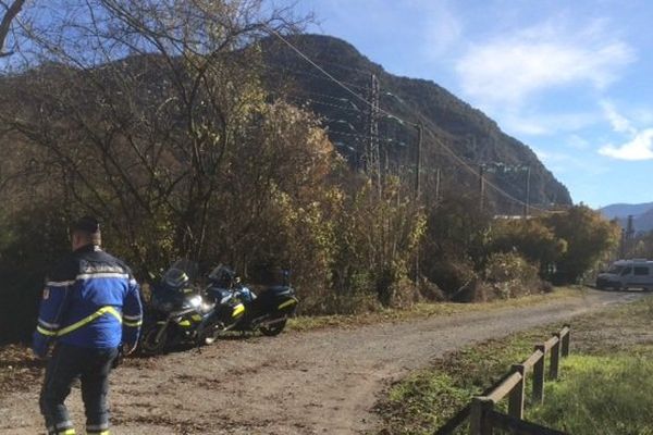 Les lieux du drame, un sentier à proximité de la RN 20, sur la commune de Tarascon-sur-Ariège