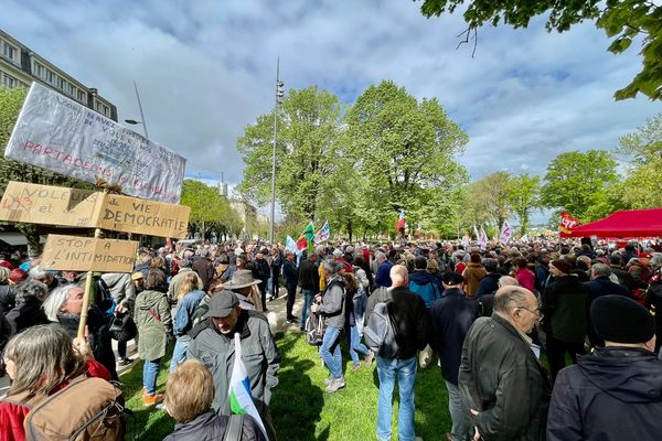 5 000 personnes se sont rassemblées à Rodez pour la manifestation du 1er mai.