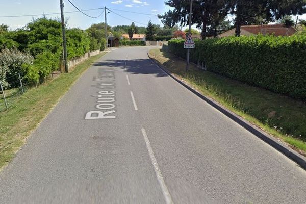 L'accident a eu lieu sur cette petite route, avenue de l'Europe, à St-Denis-de-Pile dans le libournais