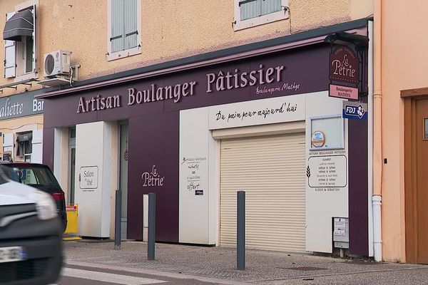 Le rideau de fer de la boulangerie a été baissé il y a trois mois à Virey-le-Grand