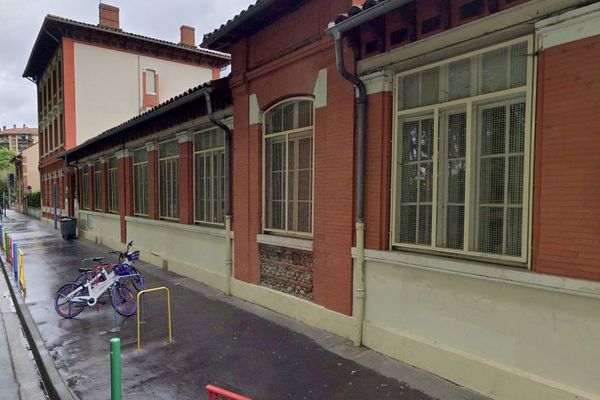 L'école élémentaires des Amidonniers à Toulouse