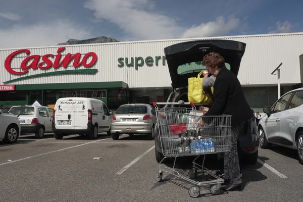 Le supermarché Casino d'Echirolles (Isère).