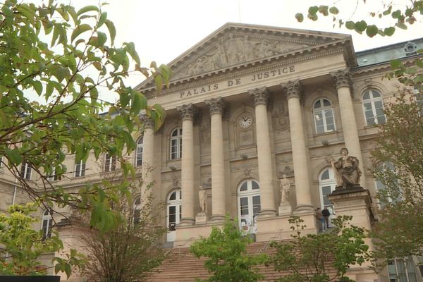 Palais de justice d'Amiens