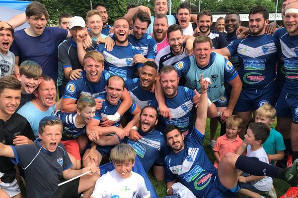 Les rugbymen du Club Sportif Beaunois montent en Fédérale 1