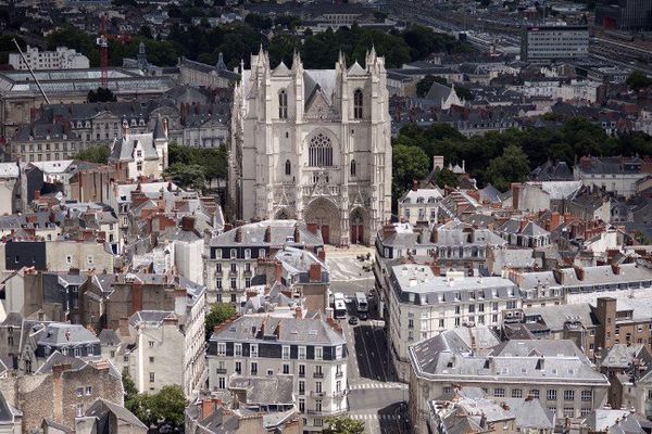 Les cloches de la cathédrale de Nantes ont sonné à midi ce 15 août 2015