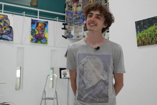 Sacha Ghilardi est un jeune artiste. C'est sa première exposition, le 28 juin 2024, à Brive.