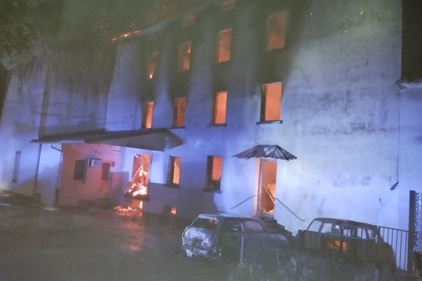 La Minoterie à Étang-sur-Arroux a été touchée par un incendie qui a ravagé le moulin de l'entreprise de produits agricoles.