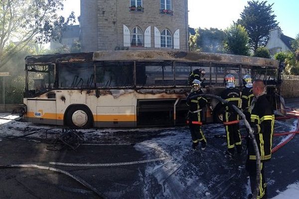 Un bus a pris feu en trois minutes ce mercredi à Quimper