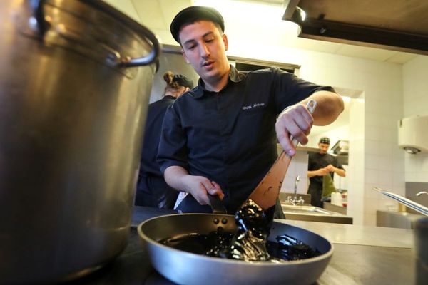 Jérémie Izarn, chef du restaurant "La Tour des Sens"