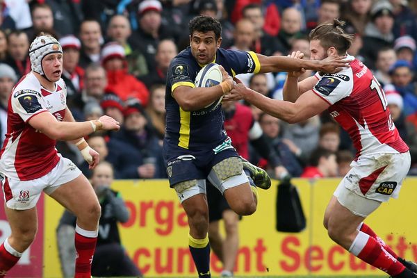 Initialement prévu pour le match contre Toulouse, le retour sur le terrain de Wesley Fofana, victime d’une rupture du tendon d’Achille, avait été reporté en raison d’une contracture aux adducteurs. Le club a annoncé, mardi 10 octobre, que « Le trois quart centre international passera dans les prochains jours des examens complémentaires afin d’envisager la fin de semaine ».