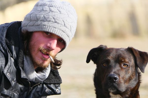 Sébastien et son chien Pépito