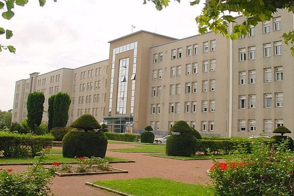 L'Hôpital d'Instruction des Armées Desgenettes de Lyon 