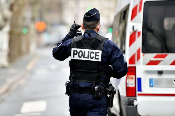 95 policiers supplémentaires devraient être déployés dans les différents commissariats des Alpes-Maritimes en 2021.
