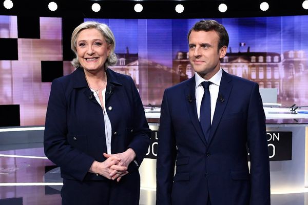 Marine Le Pen et Emmanuel Macron avant le débat du second tour de la Présidentielle 2017