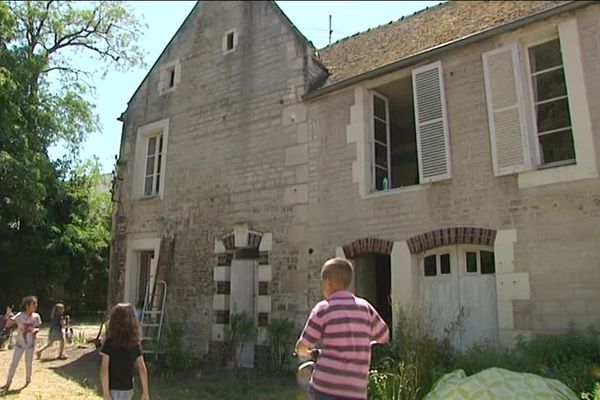 Six familles ont récemment trouvé refuge dans cette maison vouée à la démolition