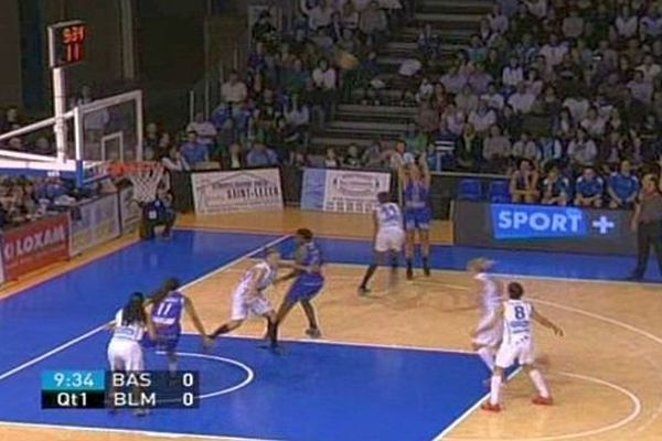 Les filles de Basket Landes battues 55 à 71 par Montpellier - 30 avril 2014.