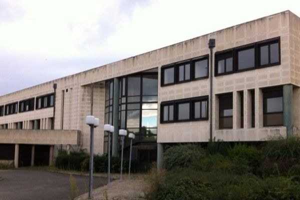 Vue du bâtiment dans lequel l'association Millî Görüş projette d'installer un lieu culturel et cultuel musulman