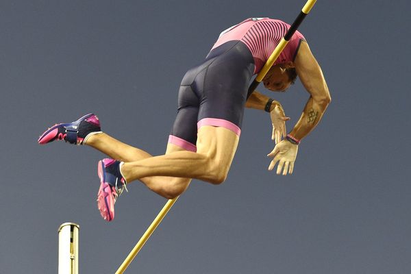 Renaud Lavillenie a eu "le plaisir de retrouver ses repères" jeudi à Lausanne (Suisse) en passant 5,87m.