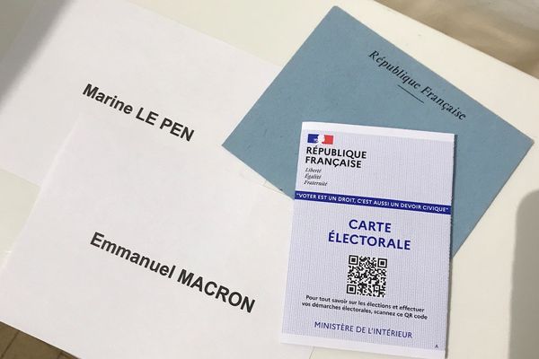 Les électeurs sont appelés à voter pour le second tour ce dimanche 24 avril